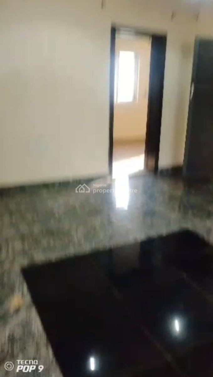 Lovely 2bedroom Flat, Gra Phase 1, Magodo, Lagos, Flat / Apartment for Rent