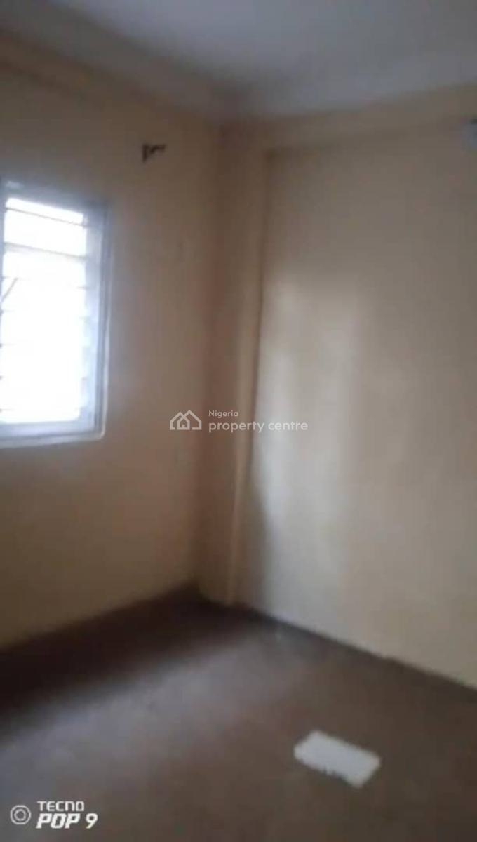Lovely 2bedroom Flat, Gra Phase 1, Magodo, Lagos, Flat / Apartment for Rent