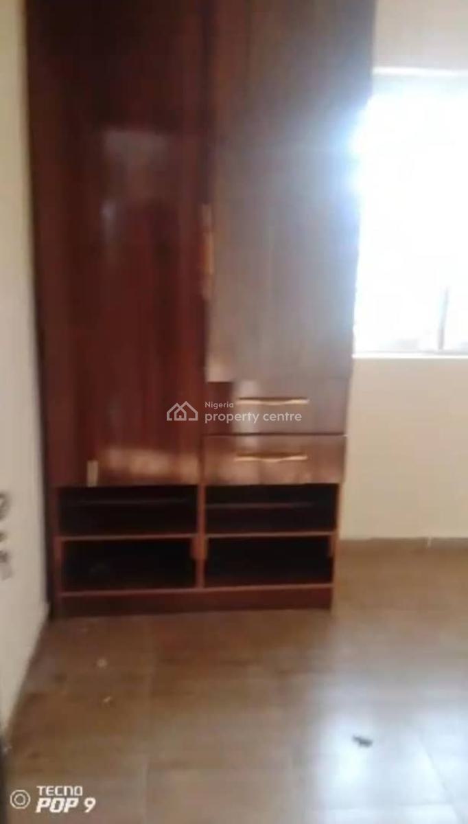 Lovely 2bedroom Flat, Gra Phase 1, Magodo, Lagos, Flat / Apartment for Rent