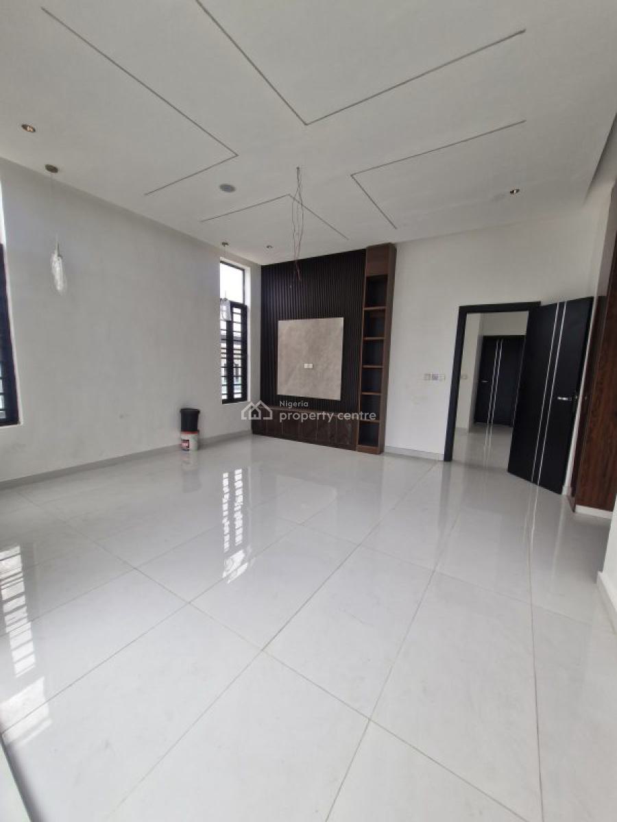4 Bed Fully Detach with Pool, Lagos, Lekki, Lagos, Detached Duplex for Sale