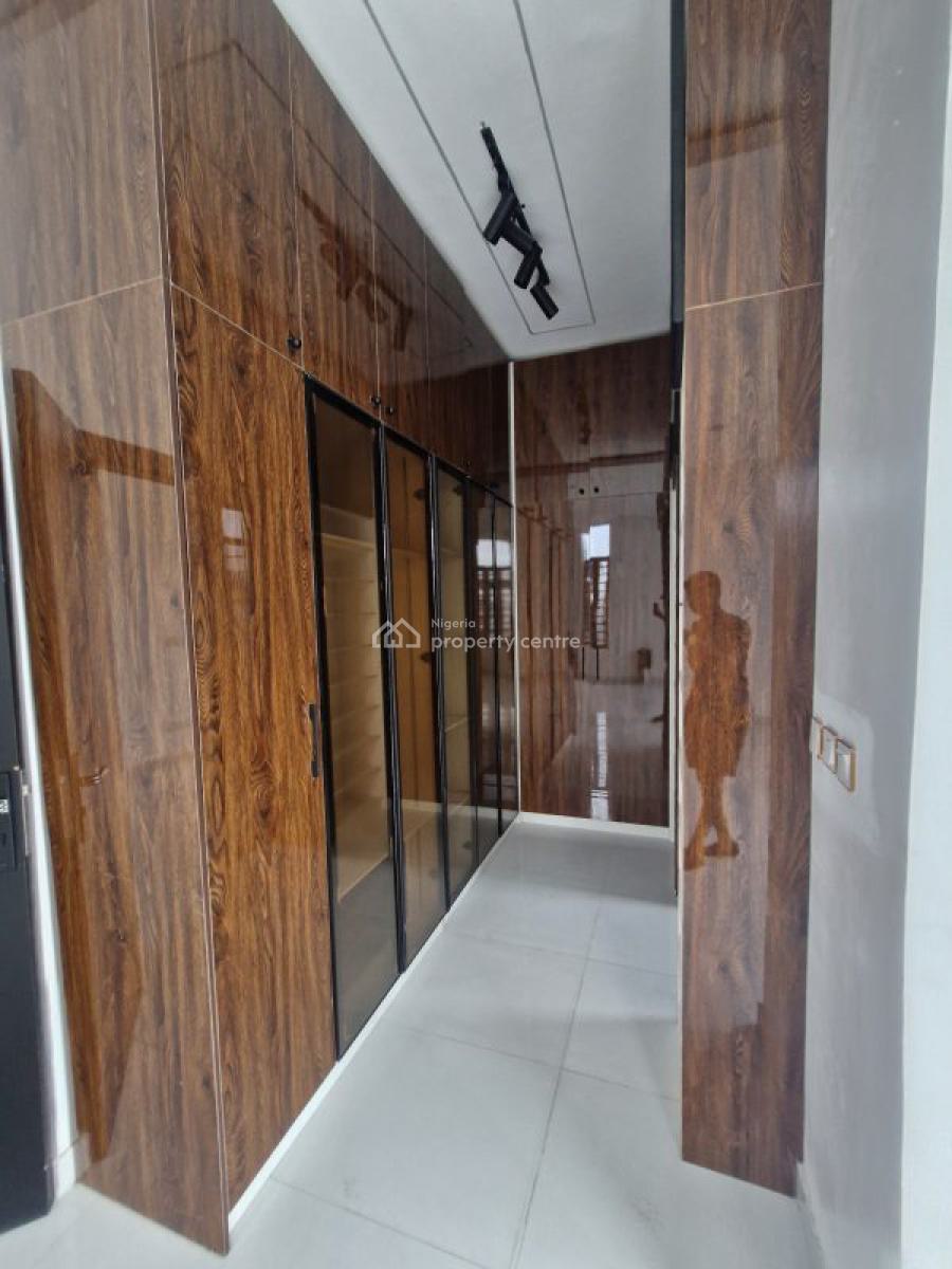 4 Bed Fully Detach with Pool, Lagos, Lekki, Lagos, Detached Duplex for Sale