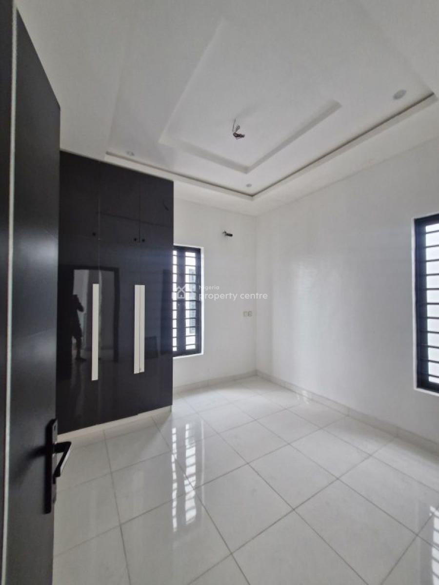 4 Bed Fully Detach with Pool, Lagos, Lekki, Lagos, Detached Duplex for Sale