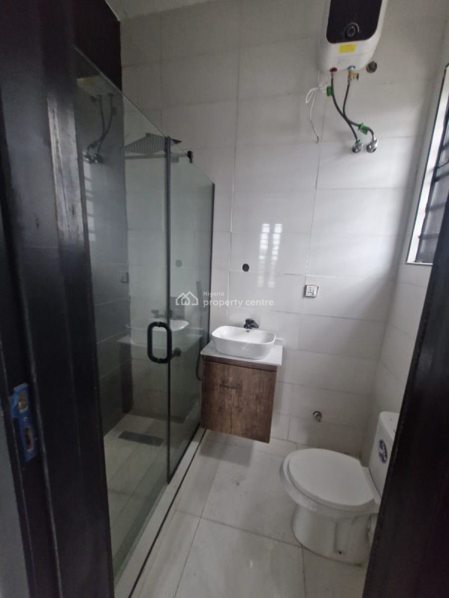 4 Bed Fully Detach with Pool, Lagos, Lekki, Lagos, Detached Duplex for Sale