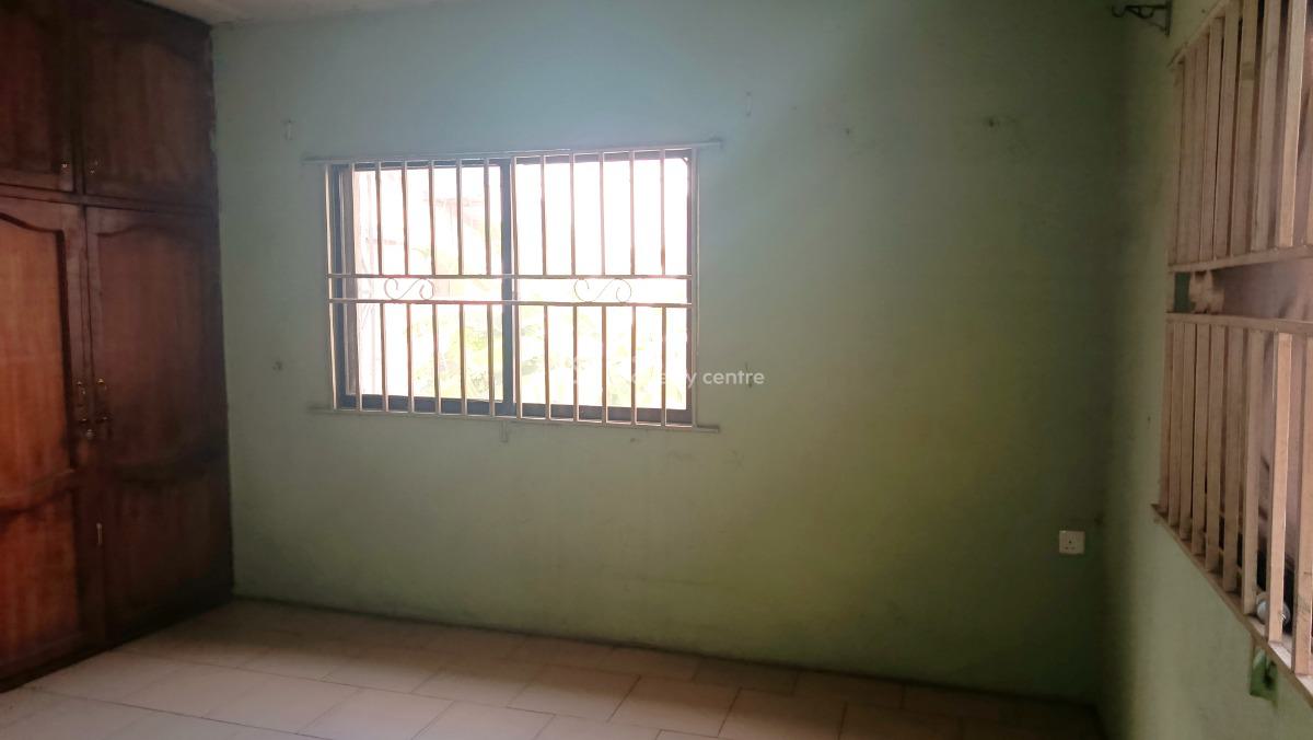 Newly Renovated 3 Bedroom Flat, Upstairs, Off Emmanuel Keshi, Gra Phase 2, Magodo, Lagos, Flat / Apartment for Rent