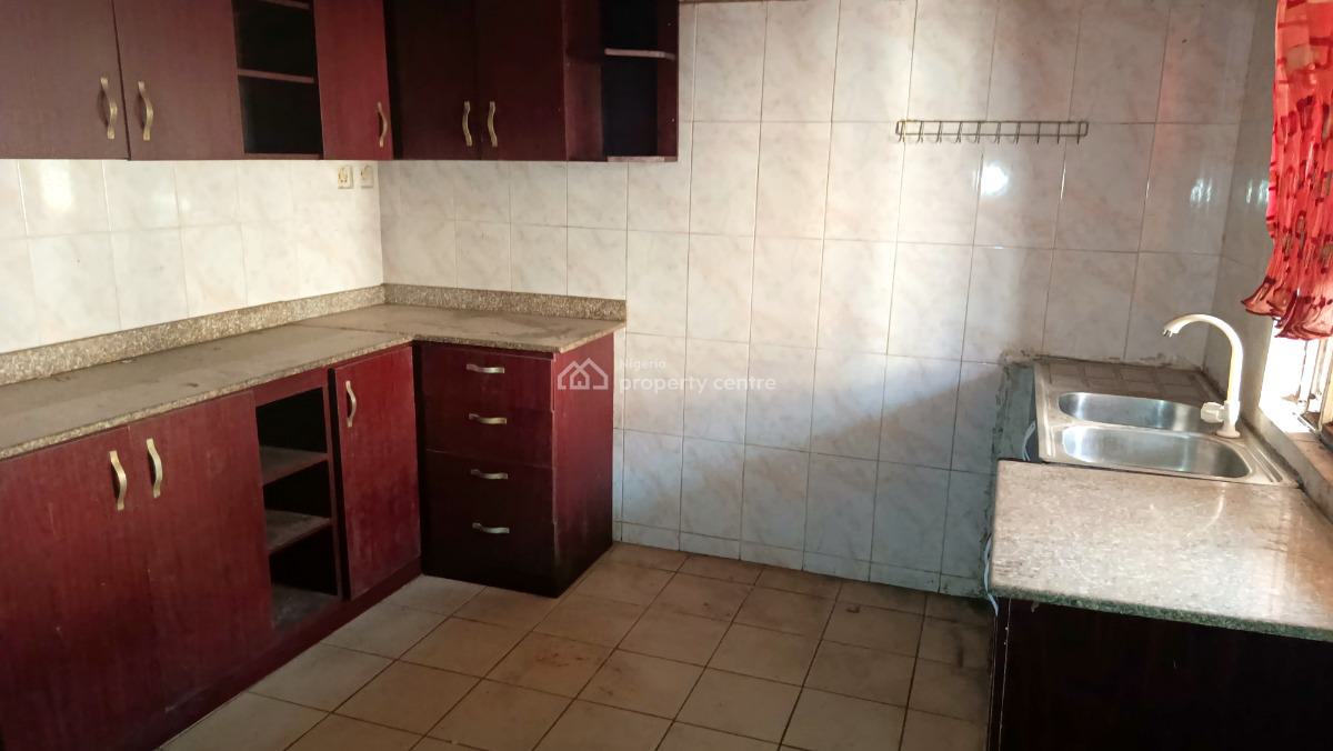 Newly Renovated 3 Bedroom Flat, Upstairs, Off Emmanuel Keshi, Gra Phase 2, Magodo, Lagos, Flat / Apartment for Rent