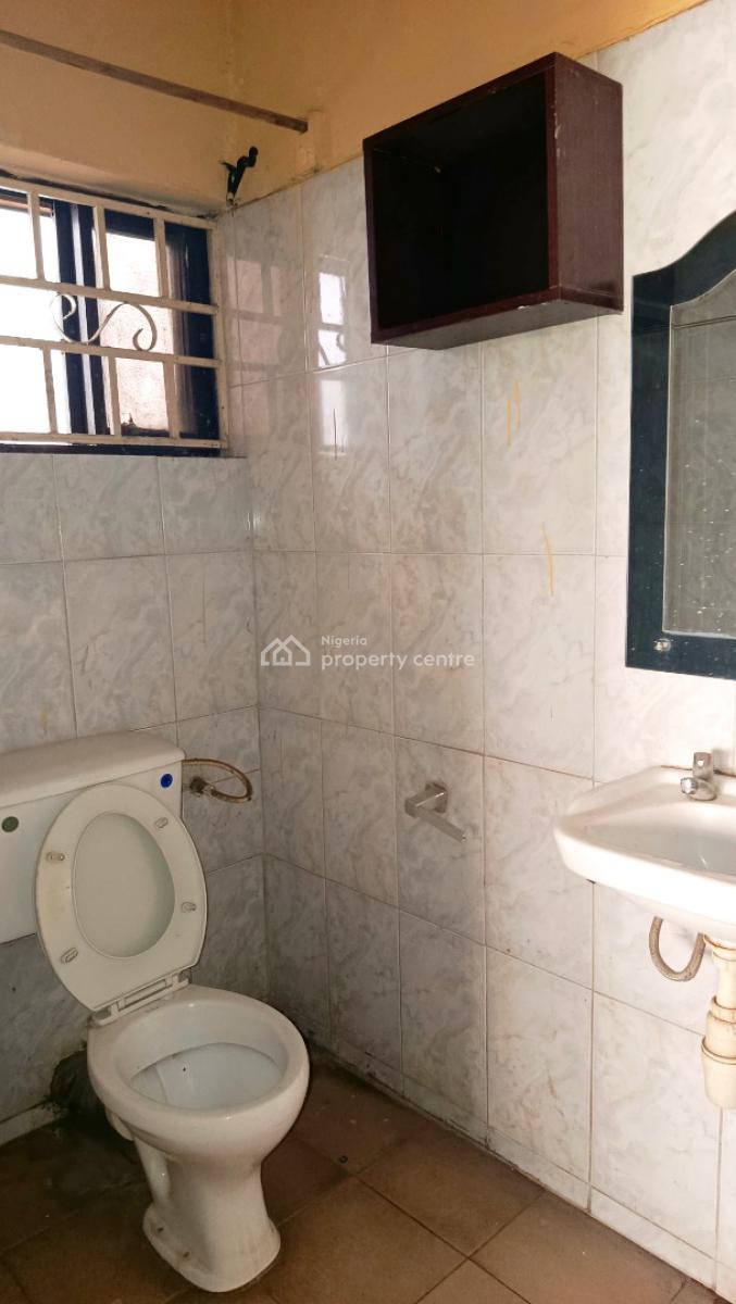 Newly Renovated 3 Bedroom Flat, Upstairs, Off Emmanuel Keshi, Gra Phase 2, Magodo, Lagos, Flat / Apartment for Rent