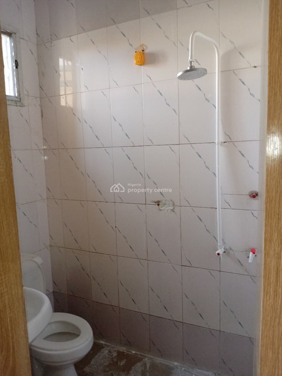 King Sized 3-bedroom Flat (down Unit), Mobil Road, Ajah, Lekki, Lagos, Flat / Apartment for Rent