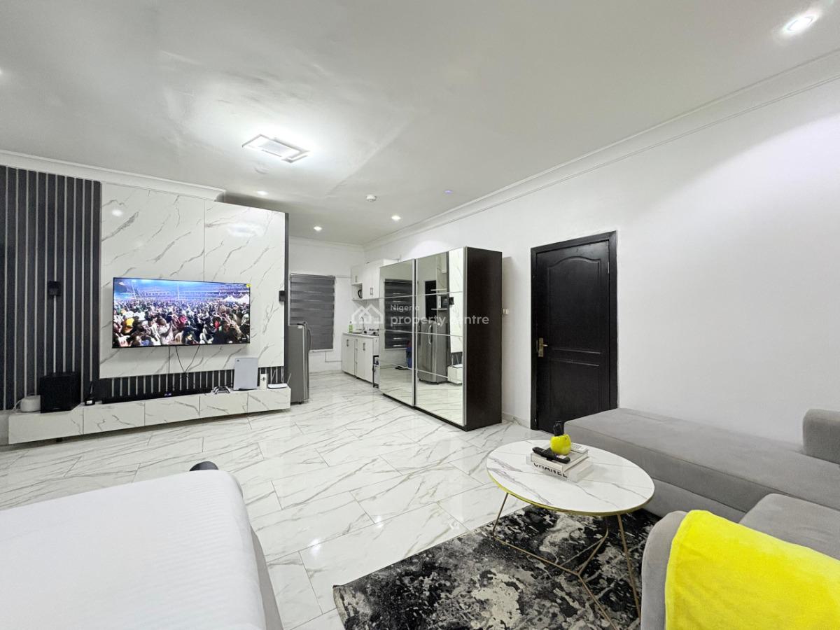 Furnished Big Studio Apartment, Osapa, Lekki, Lagos, Mini Flat (room and Parlour) Short Let