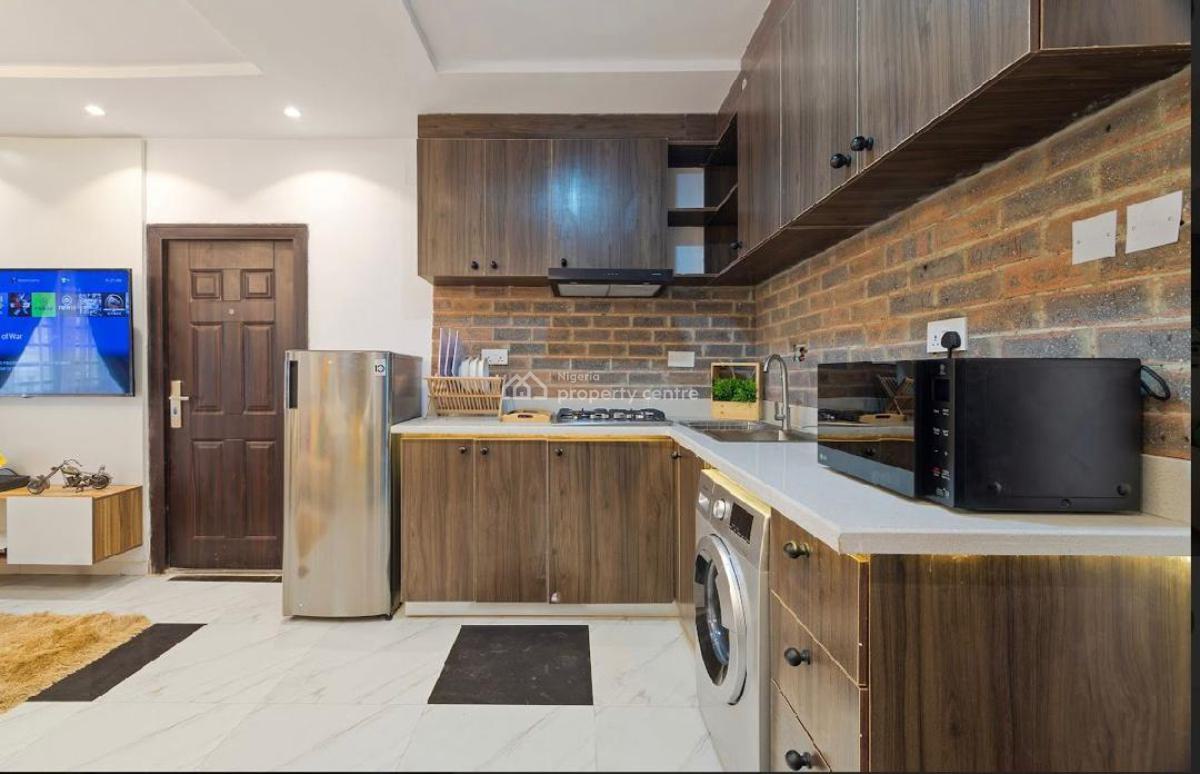 1 Bedroom Apartment with Ps4, Lekki Phase 1, Lekki, Lagos, Flat / Apartment Short Let