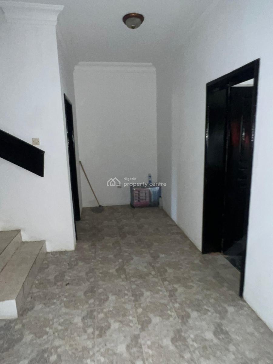Newly Renovated and Well Finished 4 Bedroom Semi Detached House, Cooperative Villa Housing Estate Badore, Ajah, Lagos, Semi-detached Duplex for Rent