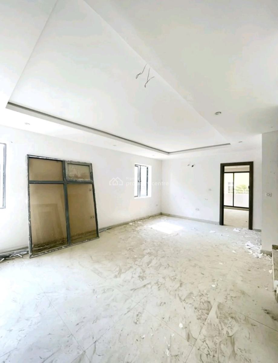 5 Bedroom Terrace  Location: Oniru  Price- N600m  Features - Private E, Victoria Island (vi), Lagos, House for Sale