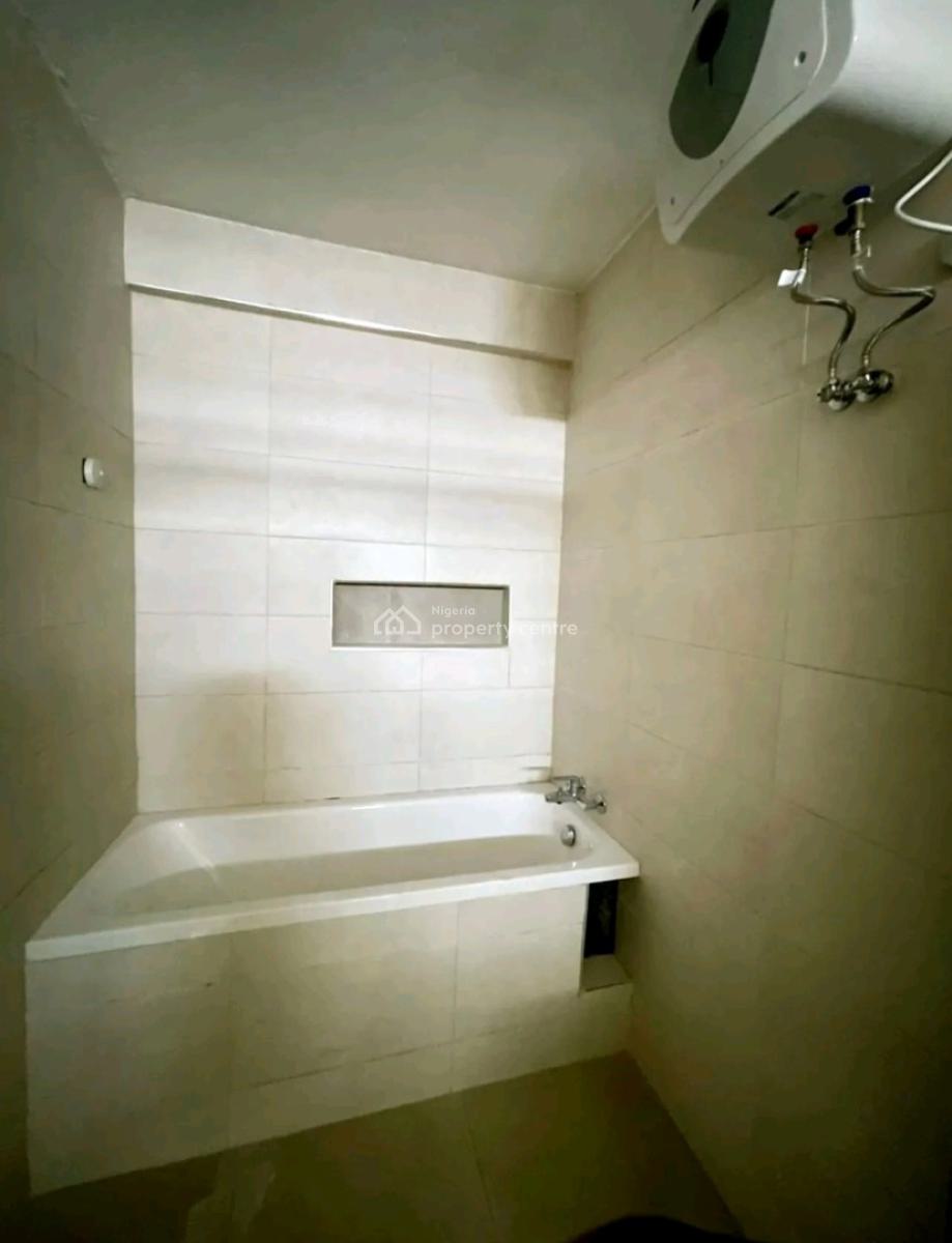 5 Bedroom Terrace  Location: Oniru  Price- N600m  Features - Private E, Victoria Island (vi), Lagos, House for Sale