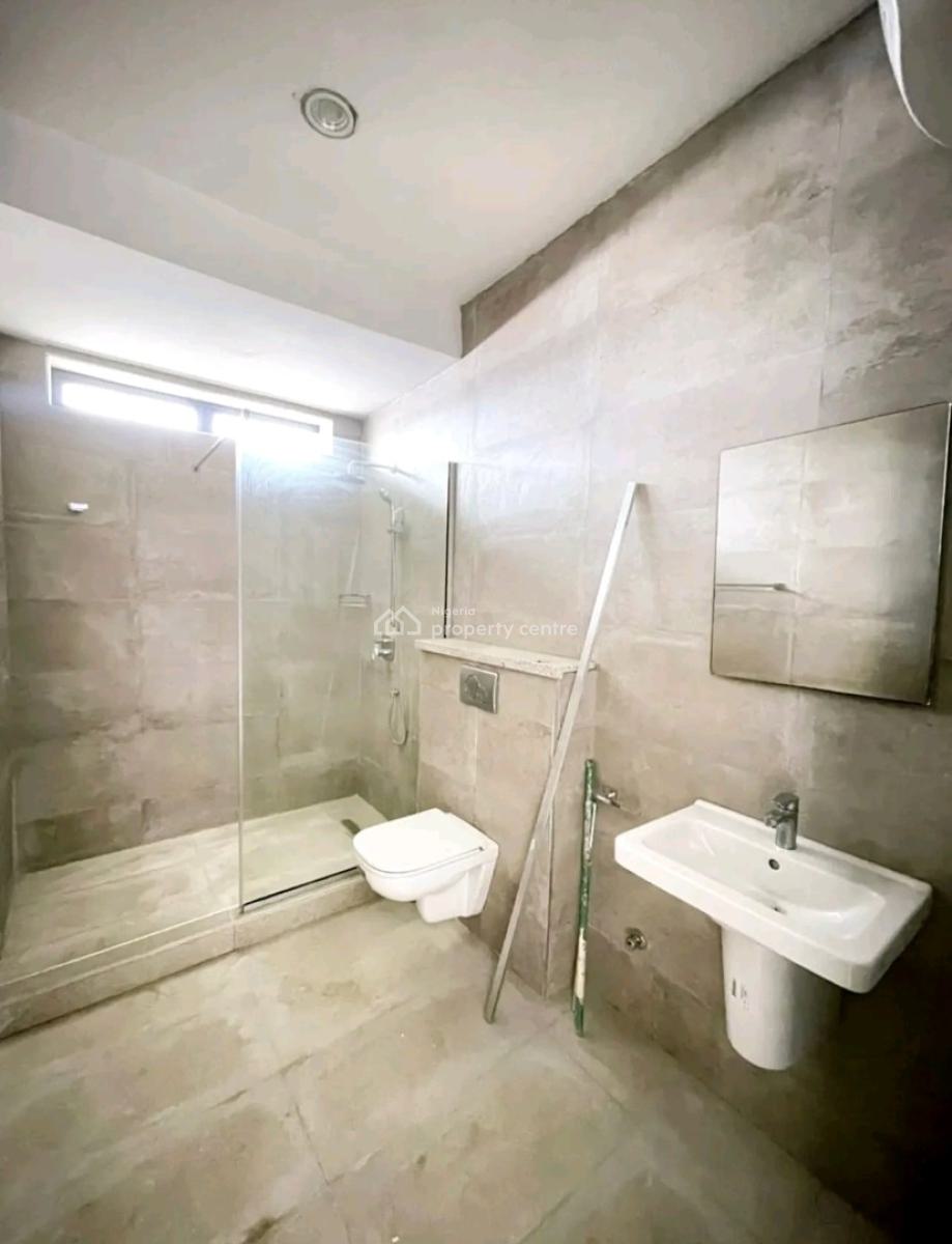 5 Bedroom Terrace  Location: Oniru  Price- N600m  Features - Private E, Victoria Island (vi), Lagos, House for Sale