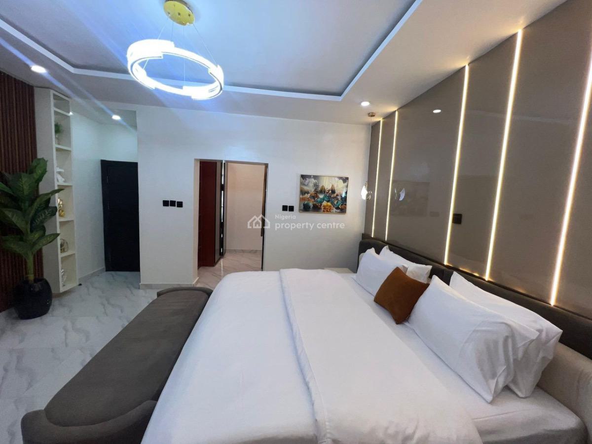 a Luxury 2 Bedroom Apartment in a Secured Estate, Off Freedom Way, Lekki Phase 1, Lekki, Lagos, Flat / Apartment Short Let