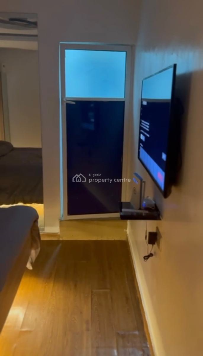 a Luxury Monthly Studio Apartment with Fridge, Tv, Ac, Bed, Waterheate, Yaba, Lagos, Self Contain (single Rooms) for Rent