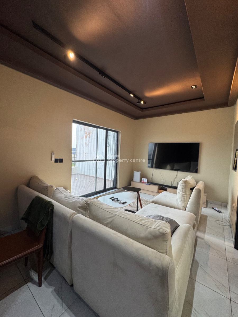 Spacious and Luxurious 1 Bedroom Airbnb Apartment Available for Bookin, Lekki Scheme 2, Off Ogombo Road, By Abraham Adesanya, Ajah Lagos, Ajah, Lagos, Mini Flat (room and Parlour) Short Let