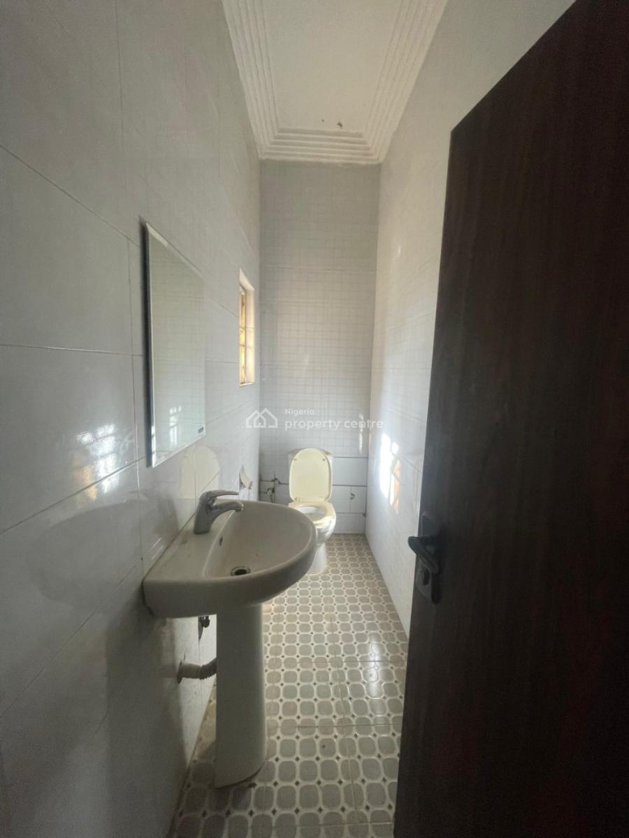 Well Finished Three Bedroom Flat on The First Floor, Gishiri By Nicon Junction, Katampe, Abuja, Flat / Apartment for Rent