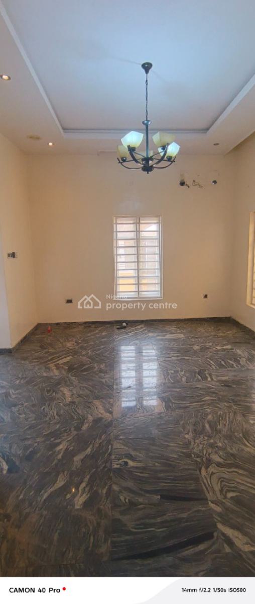 Studio Room and Parlor Mini Flat Now Out, By Justice Court in Spg Road, Ologolo, Lekki, Lagos, Mini Flat (room and Parlour) for Rent