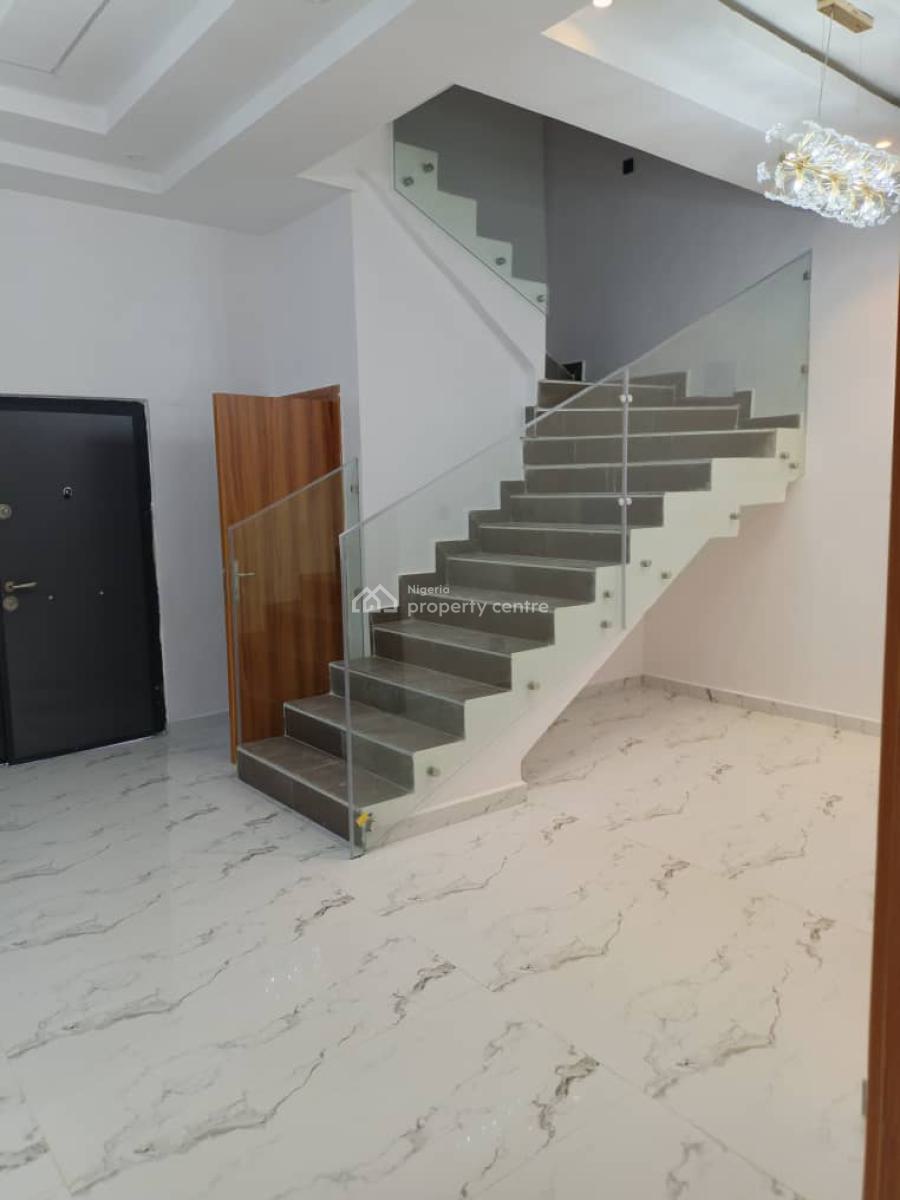 Super Distressed of 4-bedroom Terrace, Orchid Road Before Roundabout, Lekki, Lagos, Terraced Duplex for Sale