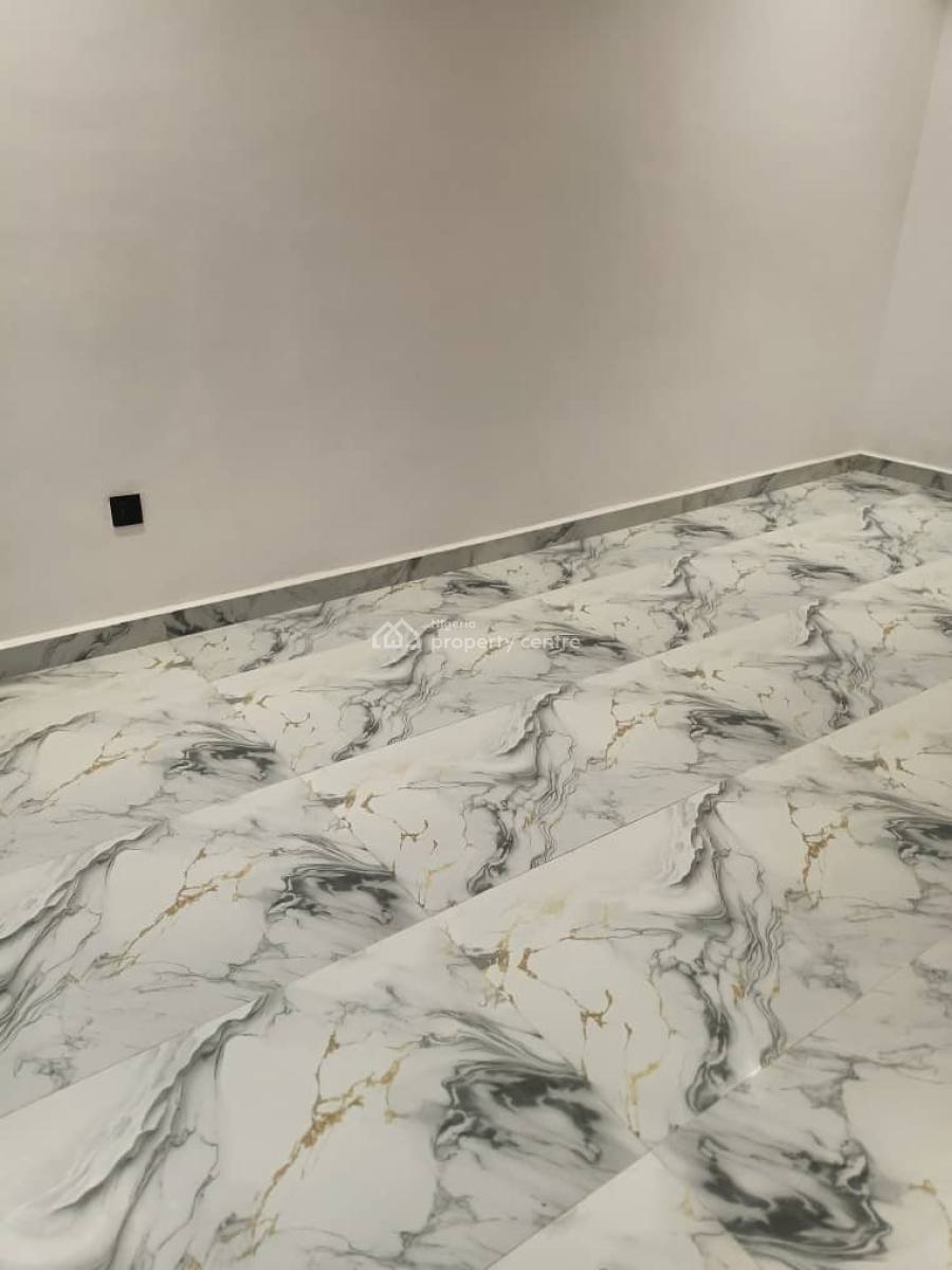 Super Distressed of 4-bedroom Terrace, Orchid Road Before Roundabout, Lekki, Lagos, Terraced Duplex for Sale