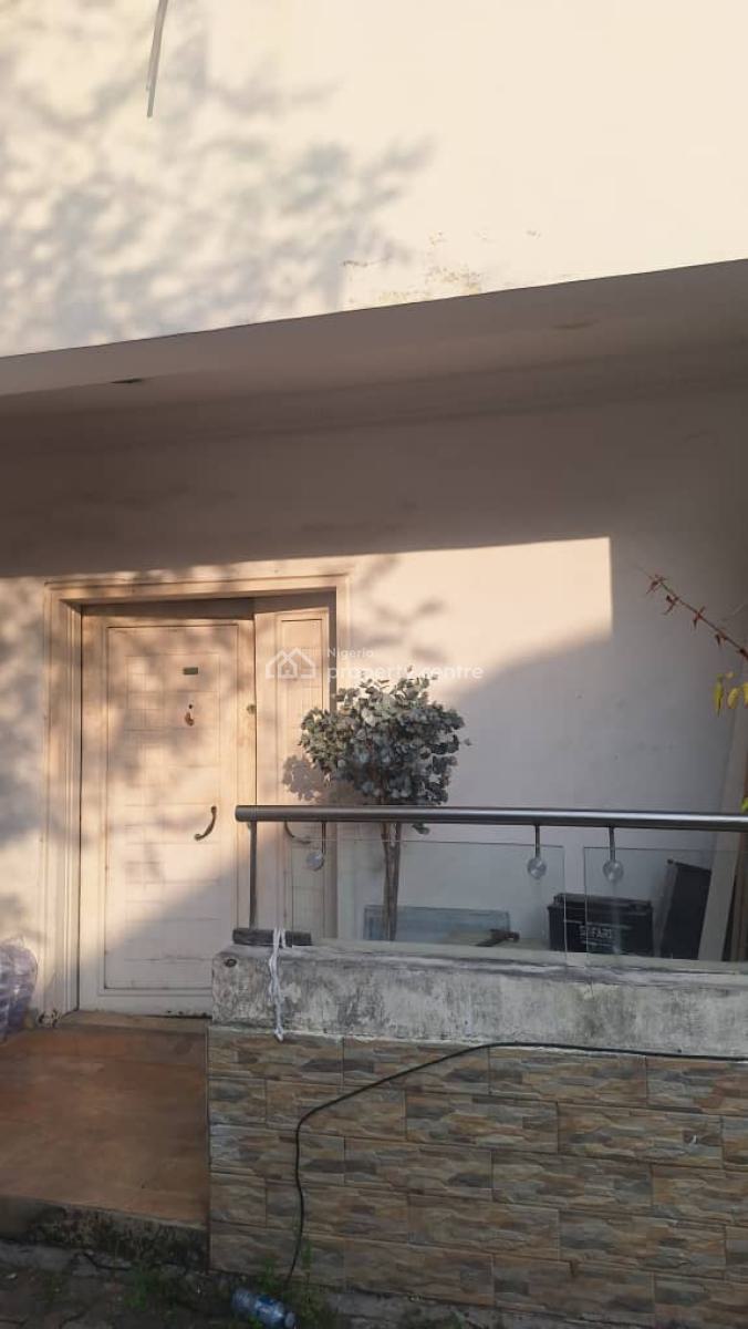 3brm Duplex in a Gated Estate, Lekki Phase1, Lekki, Lagos, Semi-detached Duplex for Rent