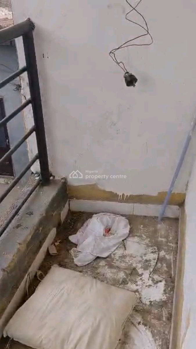 Standard and Executive Miniflat, Apapa Road, Costain, Yaba, Lagos, Mini Flat (room and Parlour) for Rent