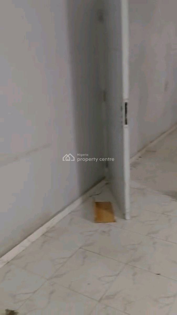 Standard and Executive Miniflat, Apapa Road, Costain, Yaba, Lagos, Mini Flat (room and Parlour) for Rent