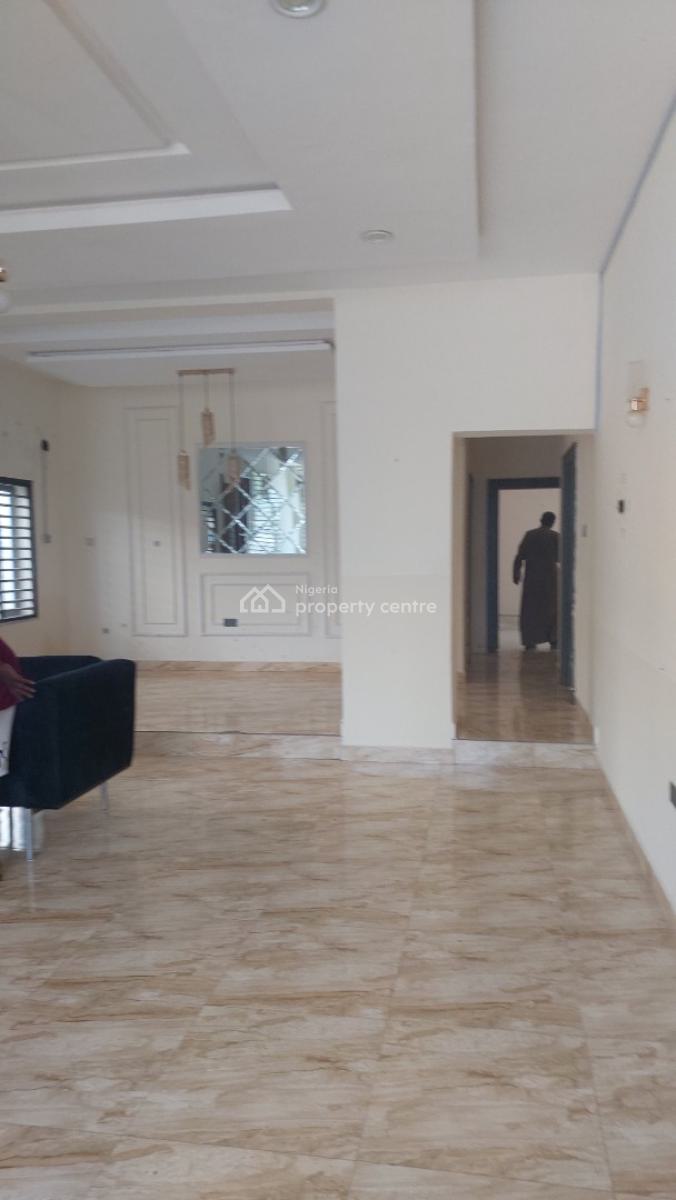 a Standard 2bedroom Flat Is Available, Country Home Estate, Sabon Lugbe, Airport Road, Abuja, Lugbe District, Abuja, Flat / Apartment for Rent