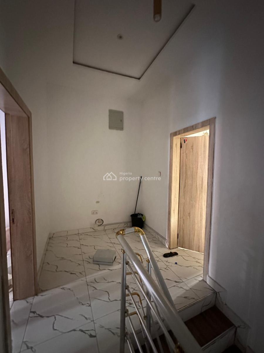 Luxury 3 Bedroom Apartment, Ikota, Ikota, Lekki, Lagos, Flat / Apartment for Rent