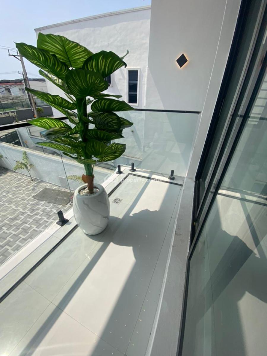 5 Bedroom Fully Detached Duplex with Bq & Swimming Pool Available, Orchid Road Lekki Lagos, Lekki, Lagos, Detached Duplex for Sale