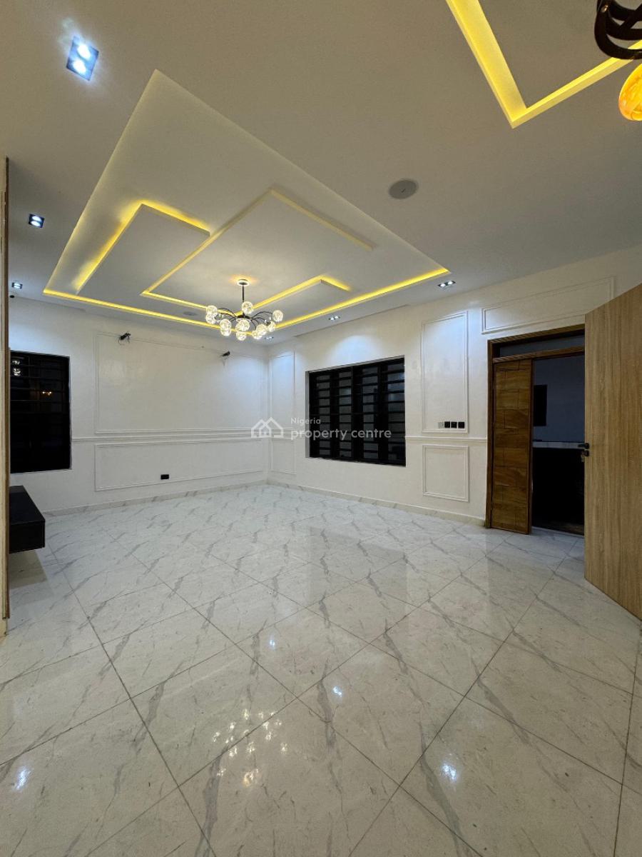 Masssive 4  Bedroom Semi-detached  Duplex with a Bq, Orchid Road, Lekki, Lagos, Semi-detached Duplex for Sale