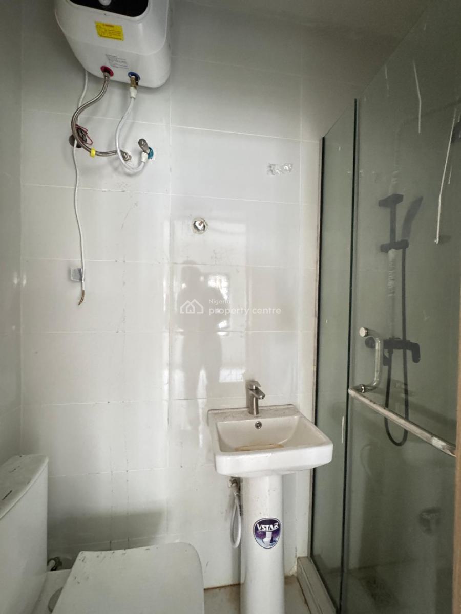 Spacious 2 Bedroom Duplex, Orchid Road, Lekki, Lagos, Terraced Duplex for Sale