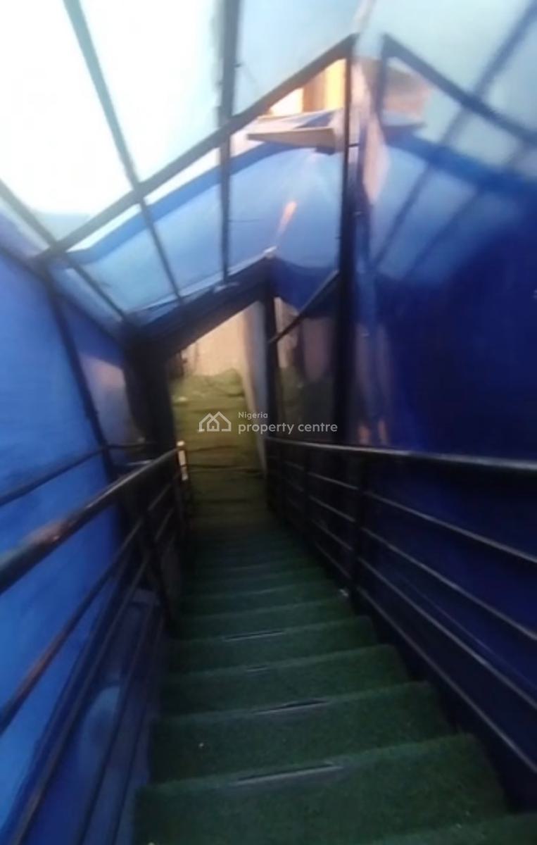 Spacious 5bedroom, Lekki Phase 1, Lekki, Lagos, Commercial Property for Rent