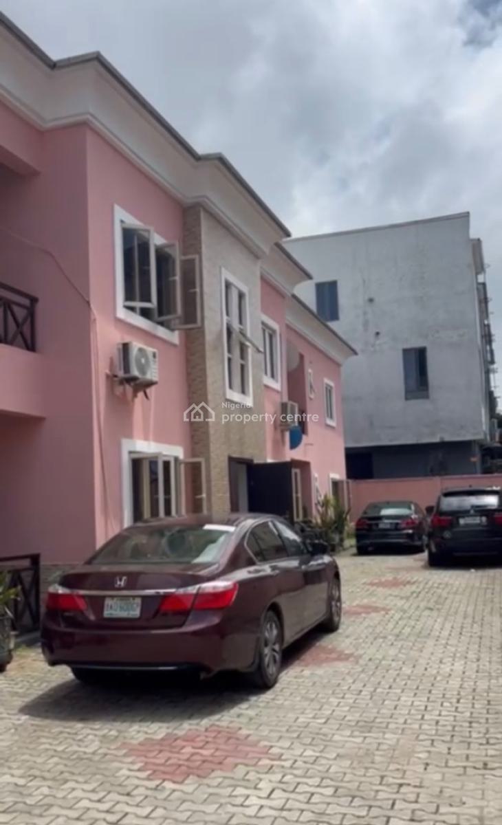 Luxury 3bedroom Apartment, Lekki Phase 1, Lekki, Lagos, Flat / Apartment for Rent