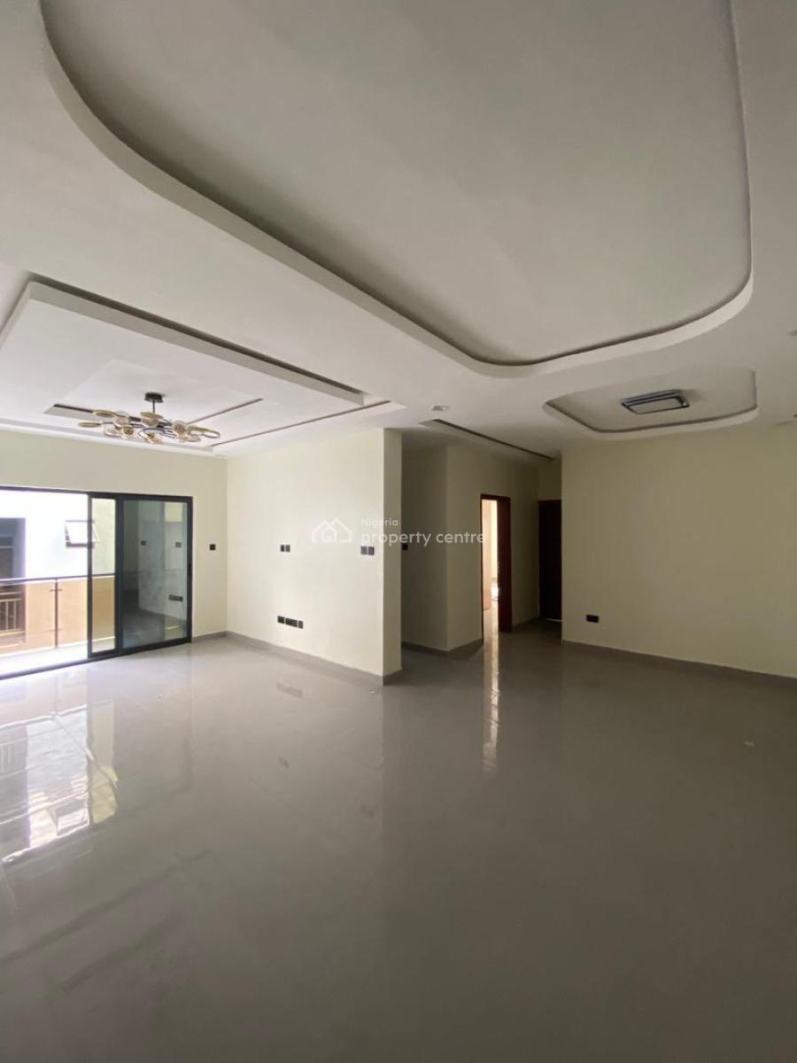 Well-designed 2-bedroom Apartment with Swimming Pool, Well-designed 2-bedroom Apartment with Swimming Pool, Ideal for Airbnb, Lekki Phase 1, Lekki, Lagos, Flat / Apartment for Sale