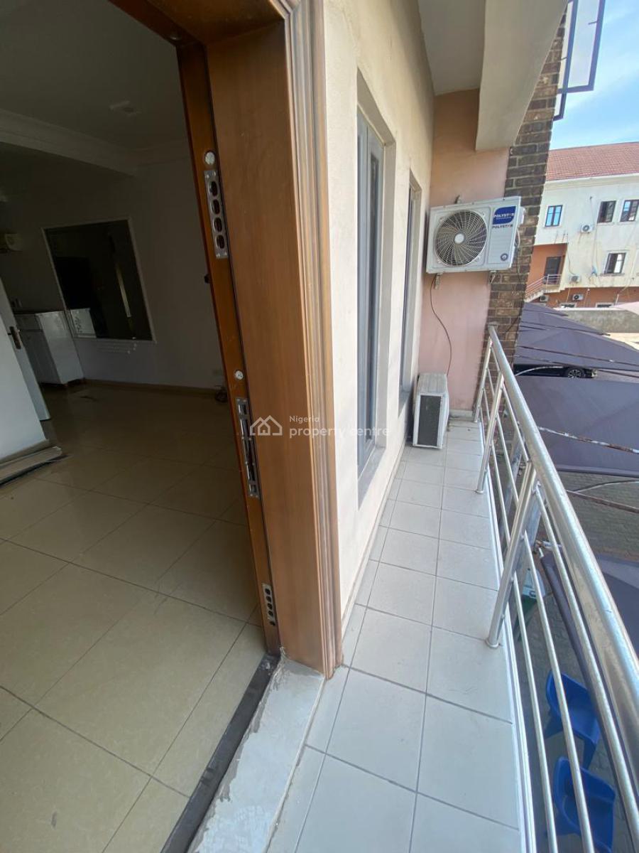 Luxury 3-bedroom Apartment, Abiola Court Estate, Lekki Phase 1, Lekki, Lagos, House for Sale