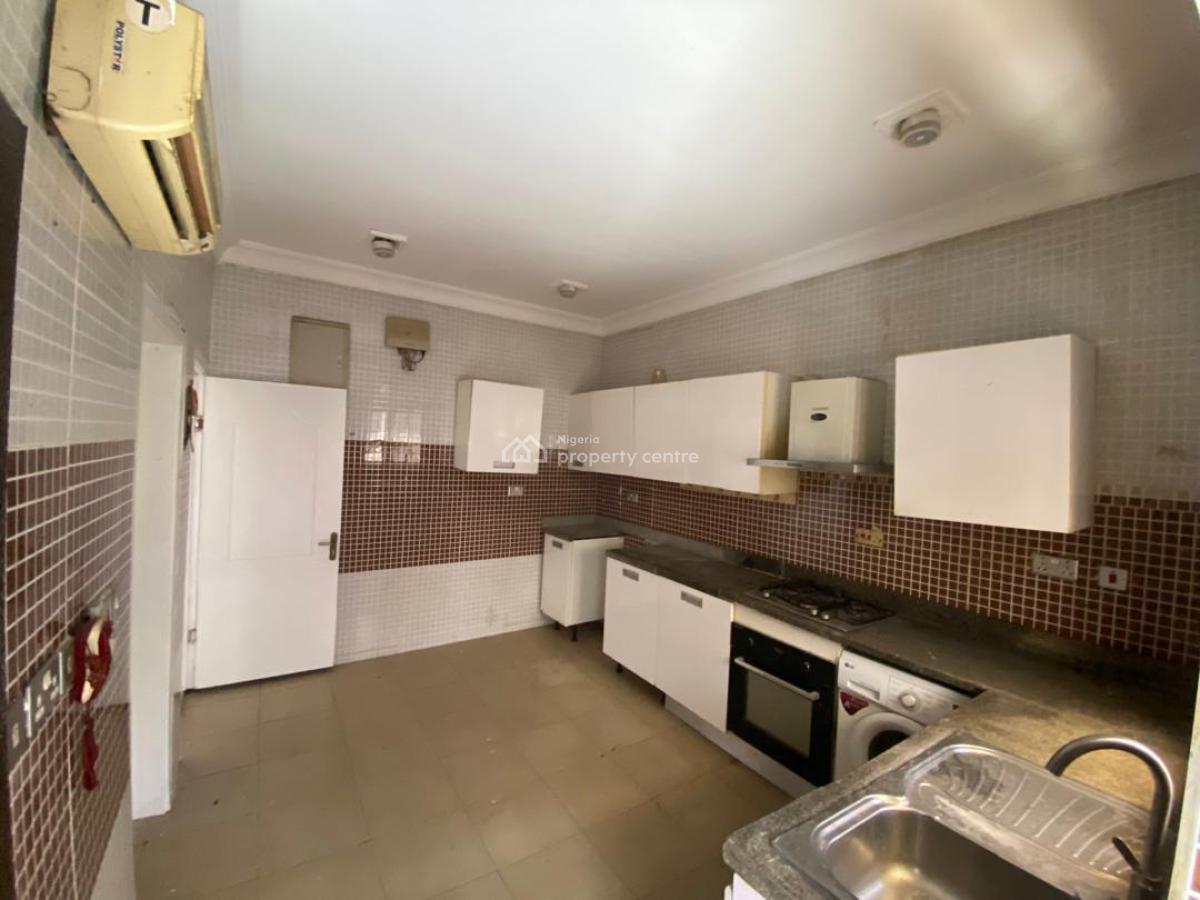 Luxury 3-bedroom Apartment, Abiola Court Estate, Lekki Phase 1, Lekki, Lagos, House for Sale