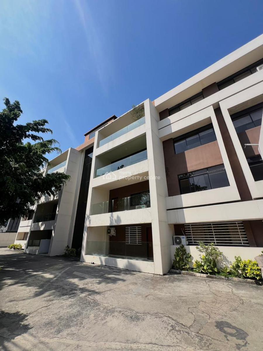 Luxurious 3 Bedroom Apartment with Bq Located in a Serene Environment, Victoria Island (vi), Lagos, Flat / Apartment for Rent