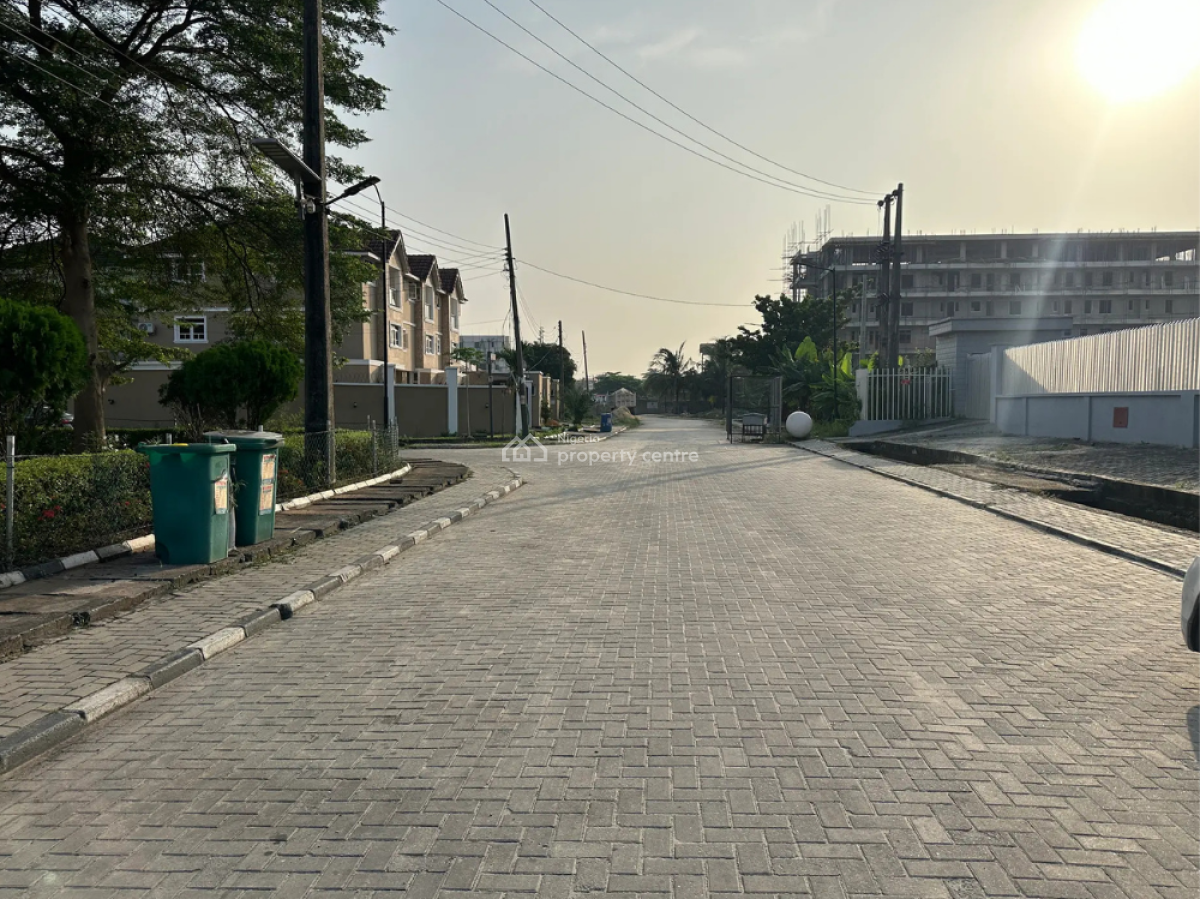 738 Sqm (two Wings of 179 Sqm Each) Office Space, Lekki Phase 1, Lekki, Lagos, Office Space for Rent