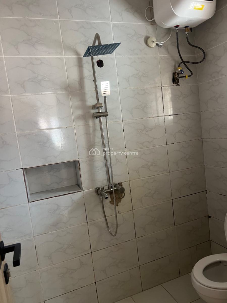 Standard 6-bedroom Duplex, Nut Axis, Lugbe District, Abuja, Semi-detached Duplex for Rent