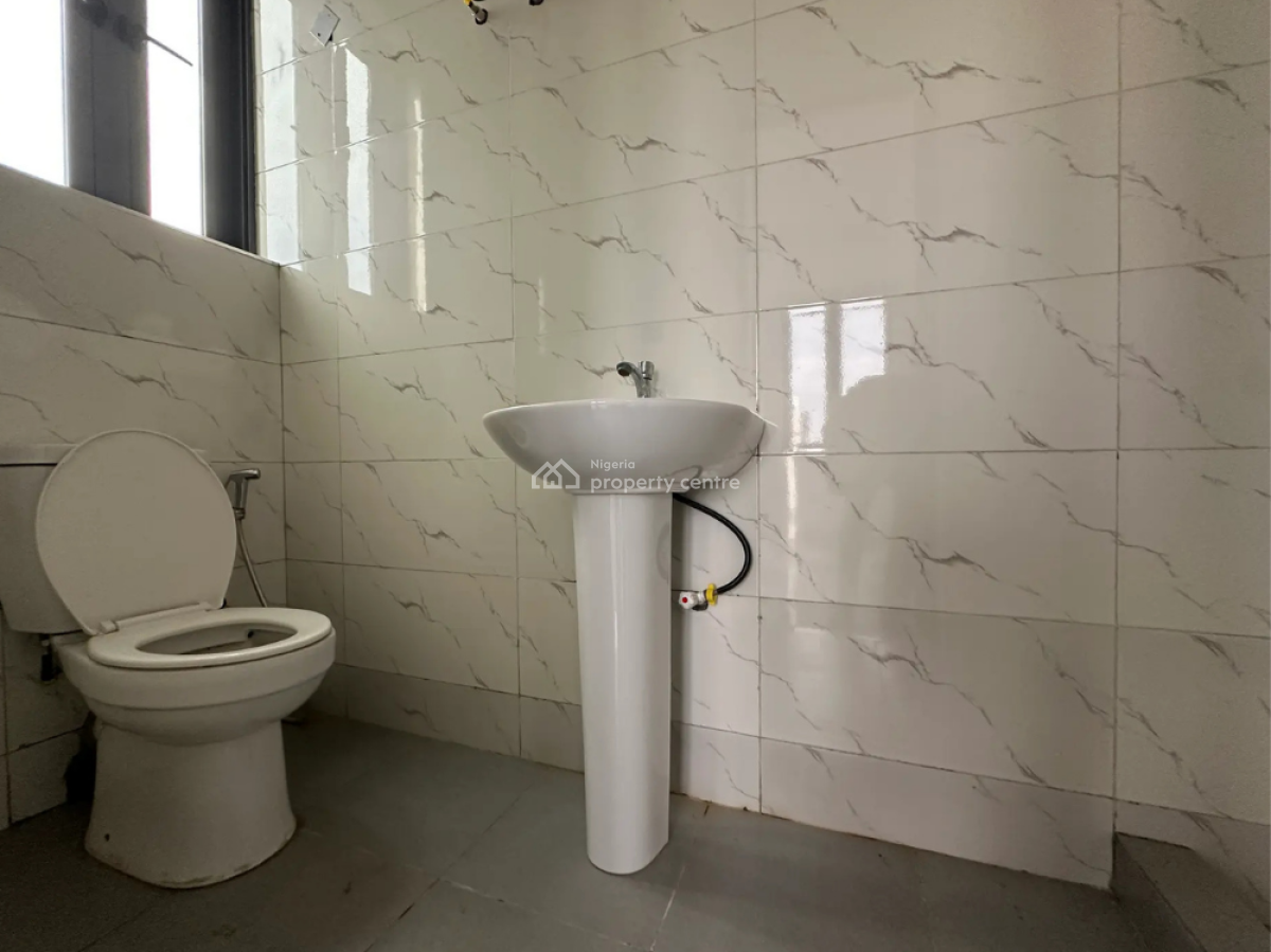 232 Sqm Commercial Penthouse, Marwa, Lekki Phase 1, Lekki, Lagos, Office Space for Rent