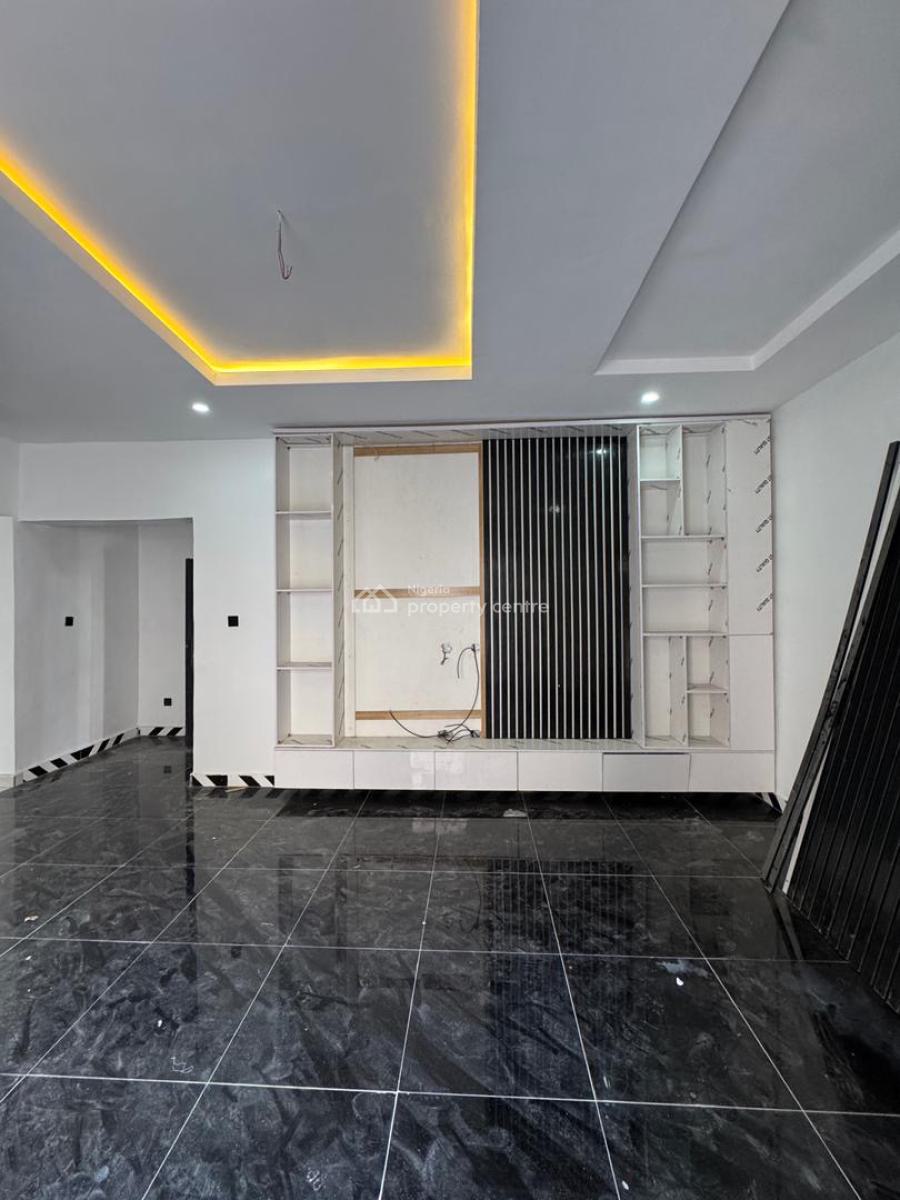 Affordable 2 Bedroom Apartment, Igbo Efon Before Chevron Drive , Lekki Lagos, Lekki, Lagos, Flat / Apartment for Sale