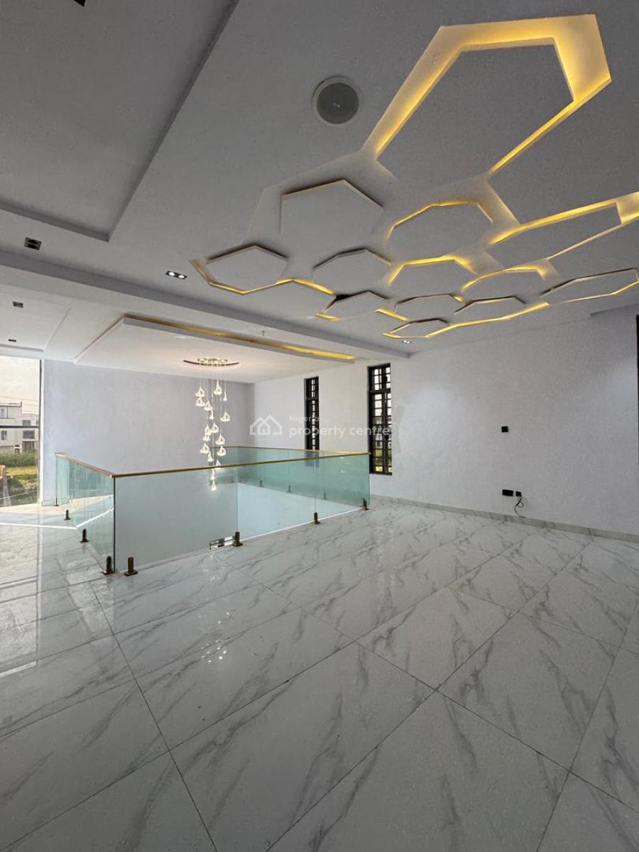 Luxurious 5 Bedroom Detached Duplex with a Pool, Lekki, Lagos, Detached Duplex for Sale