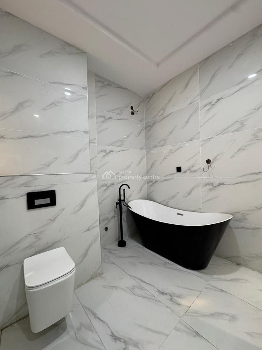 Luxurious 5 Bedroom Detached Duplex with a Pool, Lekki, Lagos, Detached Duplex for Sale