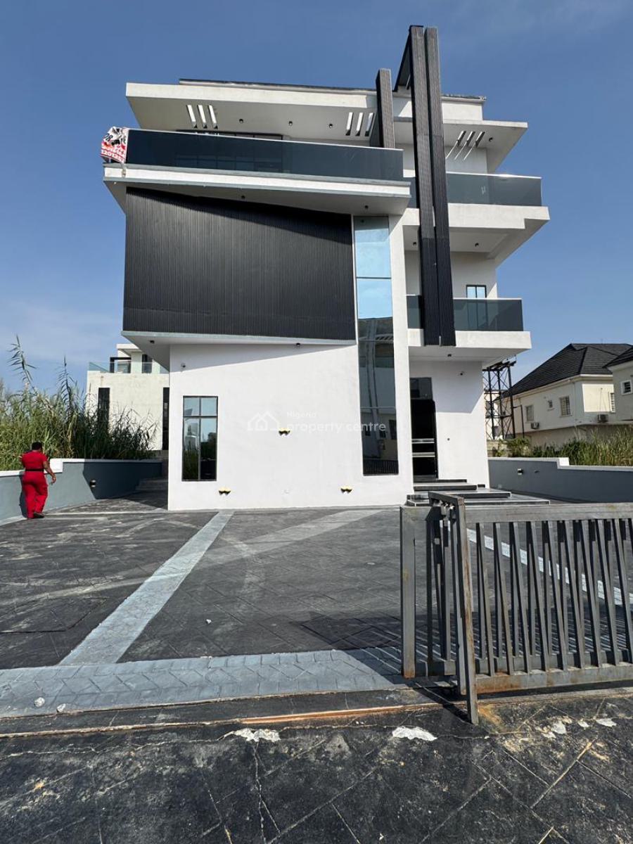 Luxurious 5 Bedroom Detached Duplex with a Pool, Lekki, Lagos, Detached Duplex for Sale
