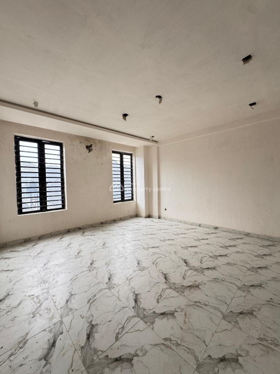 Spacious 2  Bedroom Apartments in a Well Secure Location, Orchid Road, Lekki, Lagos, Flat / Apartment for Sale