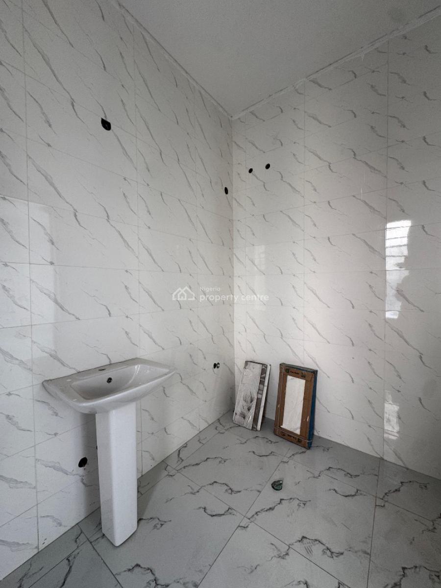 Fully Serviced 4  Bedroom Terrace Duplex in a Secure Location, Orchid Road, Lekki, Lagos, Terraced Duplex for Sale