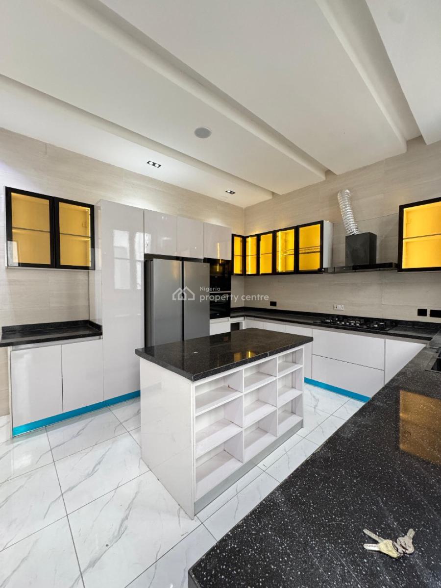 Unique 5 Bedroom Detached Duplex with Bq  and a Pool, Lekki, Lagos, Detached Duplex for Sale