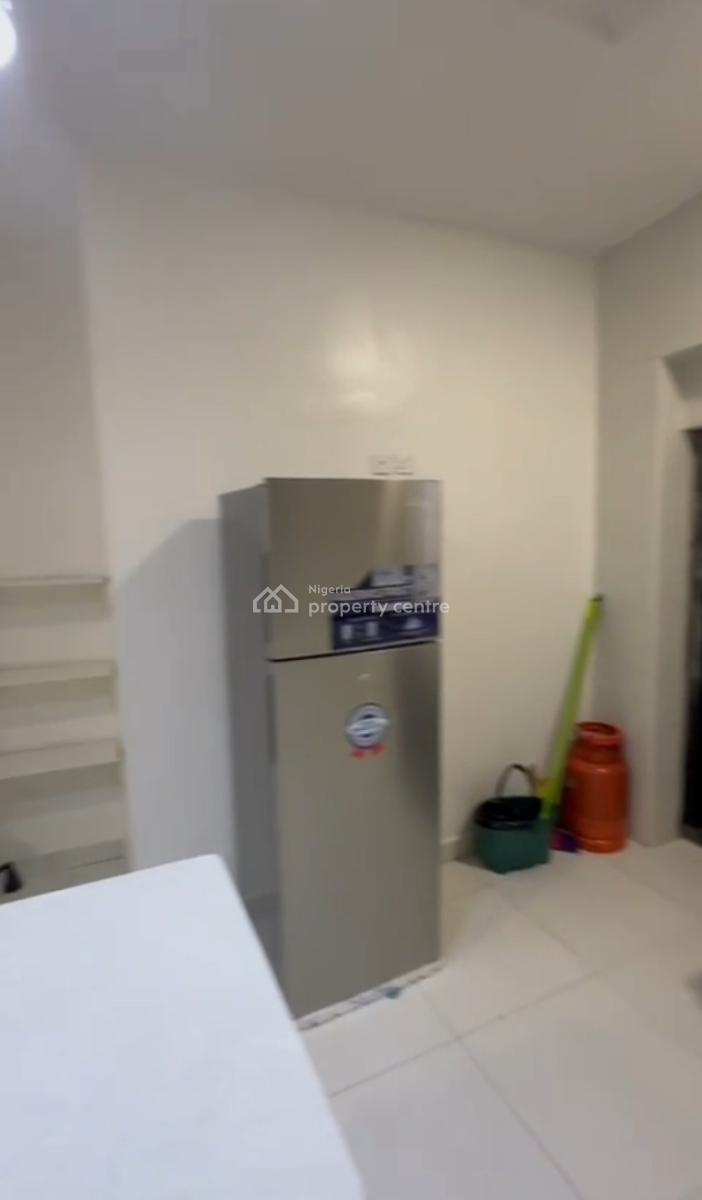 Beautifully Furnished 4 Bedrooms Serviced Duplex with Boyz Quarter, Delight Residence Estate Orchid Road, Lekki, Lagos, Semi-detached Duplex for Rent