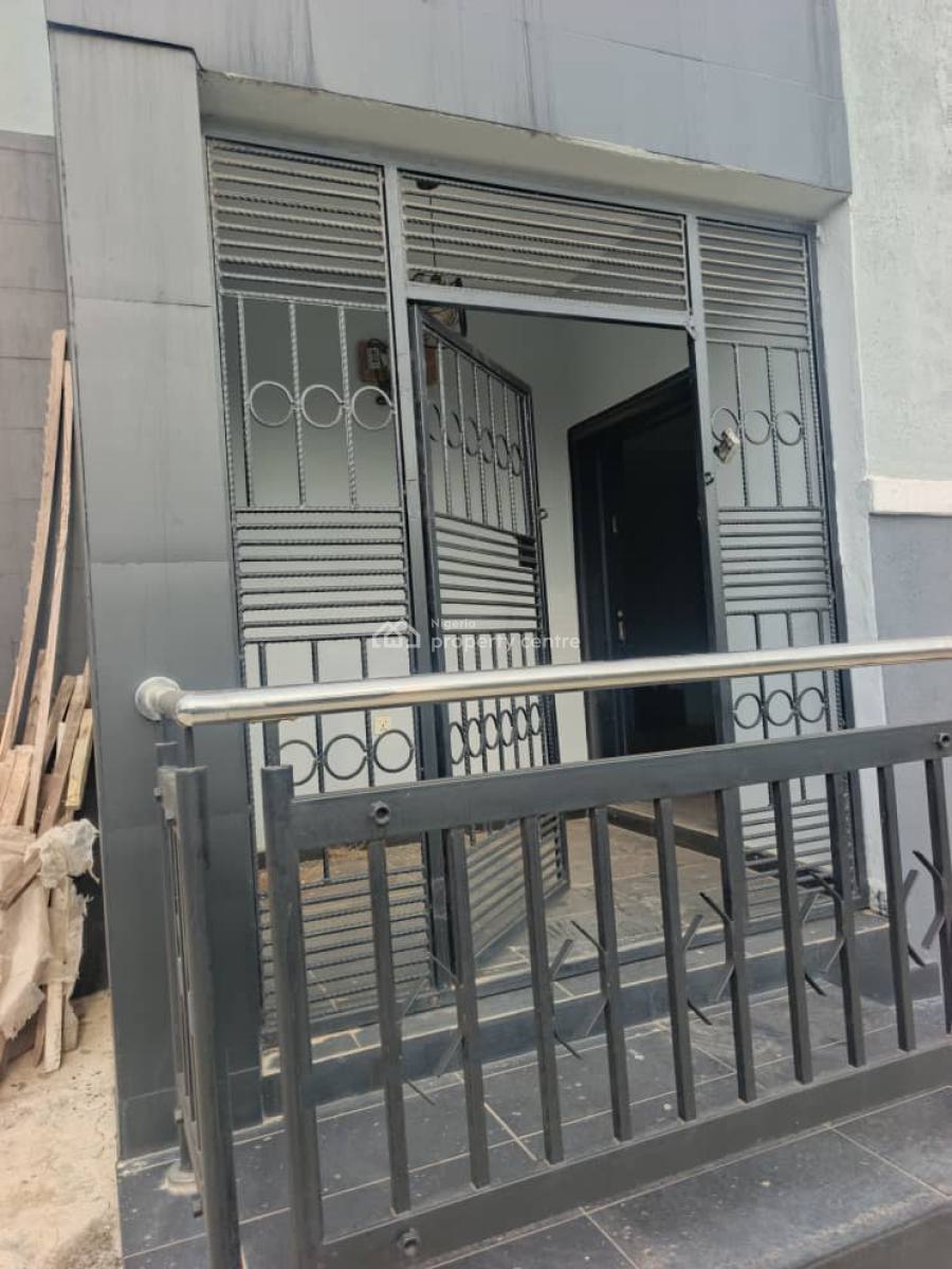Spacious 2 Bedroom Flat Ensuit, Pen Estate, Asese Maba, Asese, Ibafo, Ogun, Flat / Apartment for Rent